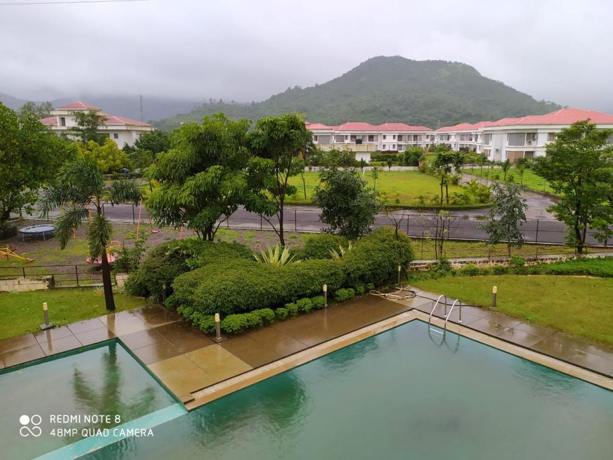 Parishreya Holiday Home Lonavala Luaran gambar